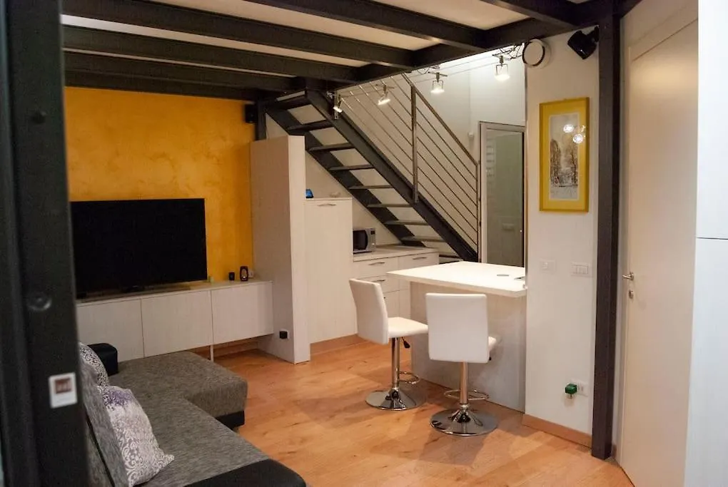 Mo&Vi - Elegante Loft - Vicino F1-San Gerardo-Parco Monza Villa Lissone